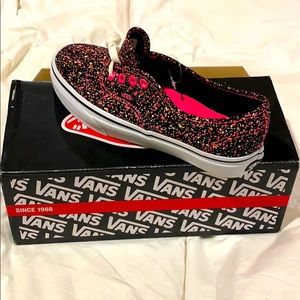 Vans Black/Glow in the Dark size 6 in women’s